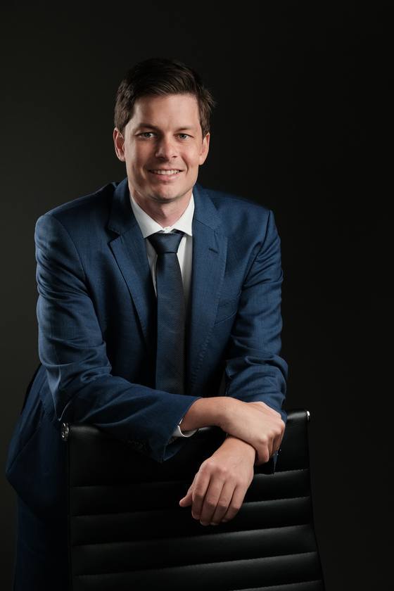 Dr. Otávio, advogado licenciado nos Estados Unidos, YOUSA Law Firm